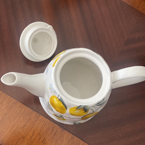 🍋Grace Teaware fine porcelain Lemon tea pot - Picture 6 of 8